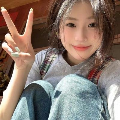 推动摇篮的手
